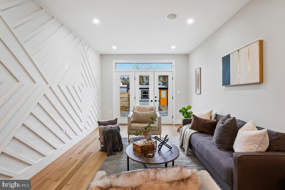 1341 QUINCY ST NW, WASHINGTON, District Of Columbia 20011, 5 Bedrooms Bedrooms, ,3 BathroomsBathrooms,Residential,For sale,1341 QUINCY ST NW,DCDC2202384 MLS # DCDC2202384