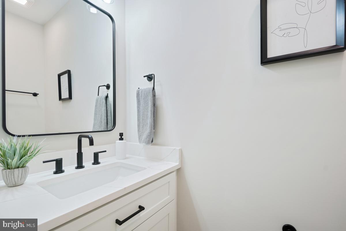 1341 QUINCY ST NW, WASHINGTON, District Of Columbia 20011, 5 Bedrooms Bedrooms, ,3 BathroomsBathrooms,Residential,For sale,1341 QUINCY ST NW,DCDC2202384 MLS # DCDC2202384