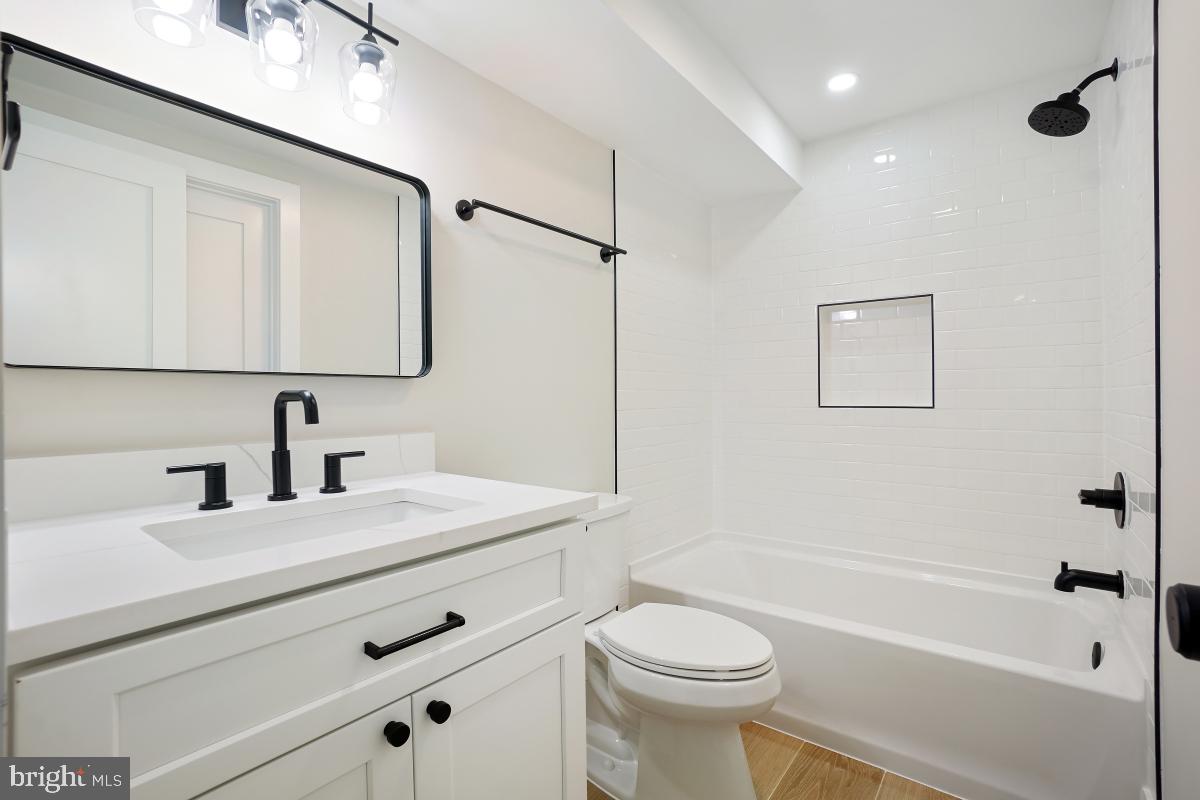 1341 QUINCY ST NW, WASHINGTON, District Of Columbia 20011, 5 Bedrooms Bedrooms, ,3 BathroomsBathrooms,Residential,For sale,1341 QUINCY ST NW,DCDC2202384 MLS # DCDC2202384