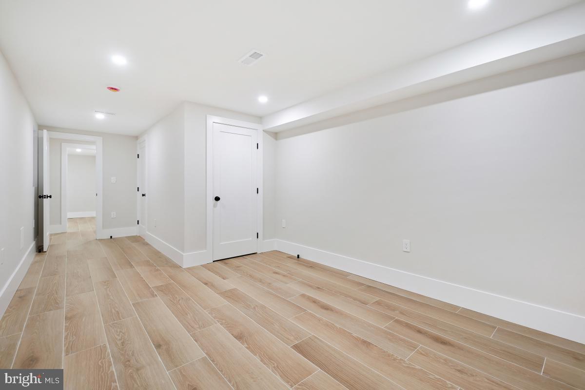 1341 QUINCY ST NW, WASHINGTON, District Of Columbia 20011, 5 Bedrooms Bedrooms, ,3 BathroomsBathrooms,Residential,For sale,1341 QUINCY ST NW,DCDC2202384 MLS # DCDC2202384