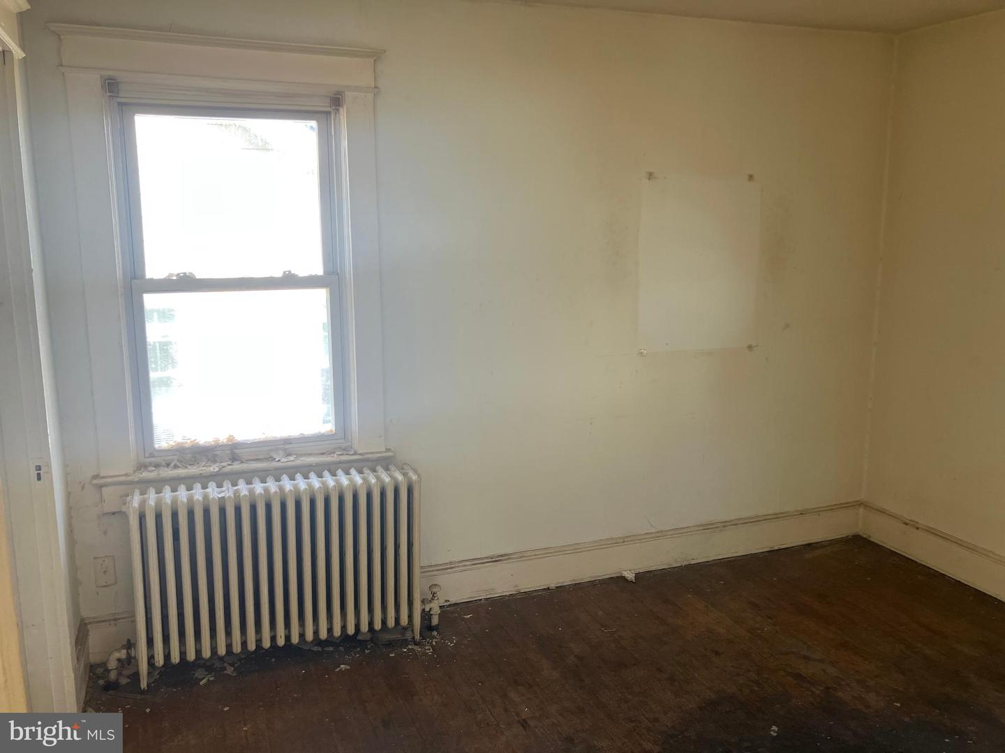 3505 24TH ST NE, WASHINGTON, District Of Columbia 20018, 3 Bedrooms Bedrooms, ,1 BathroomBathrooms,Residential,For sale,3505 24TH ST NE,DCDC2202388 MLS # DCDC2202388