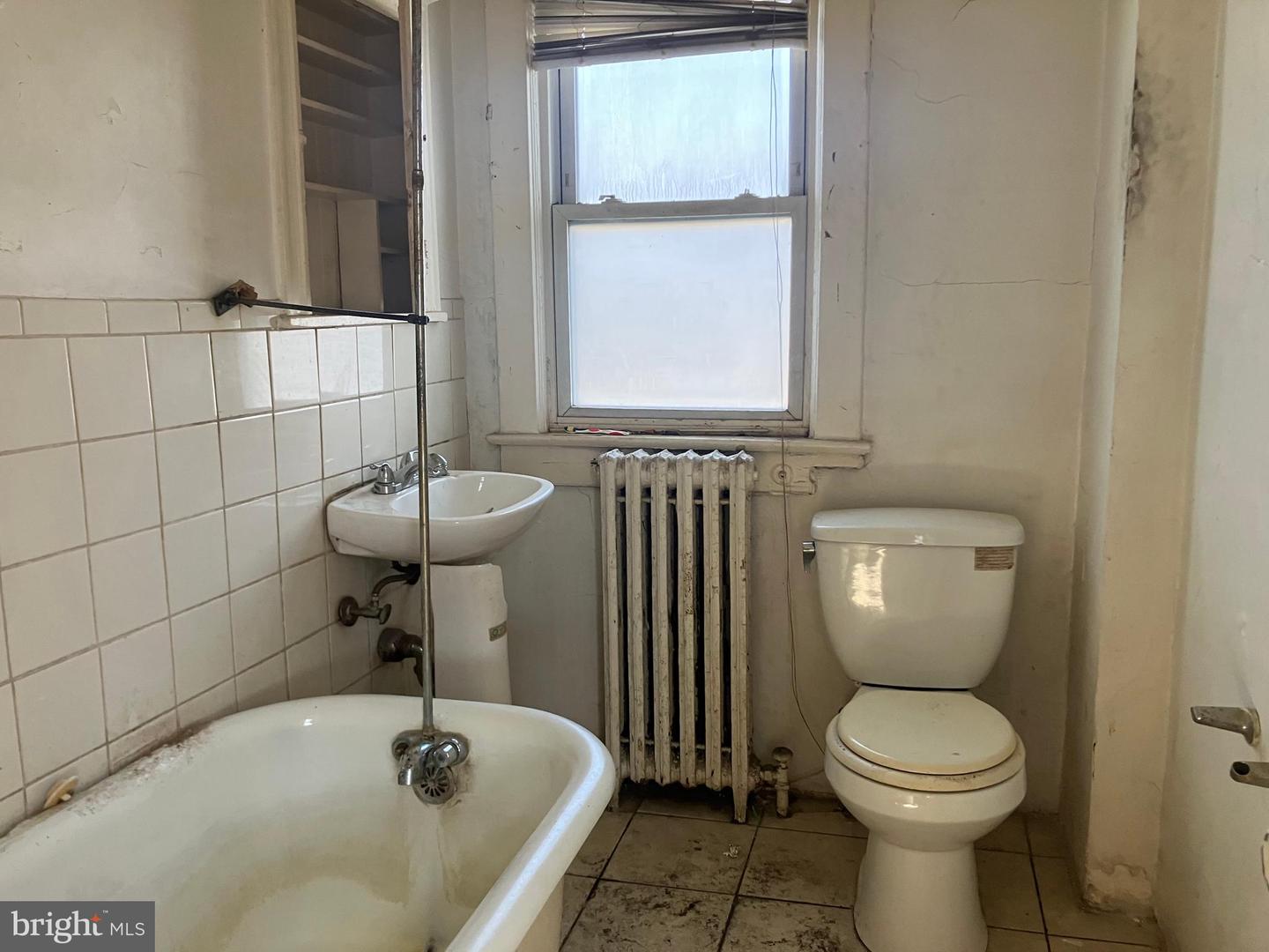 3505 24TH ST NE, WASHINGTON, District Of Columbia 20018, 3 Bedrooms Bedrooms, ,1 BathroomBathrooms,Residential,For sale,3505 24TH ST NE,DCDC2202388 MLS # DCDC2202388