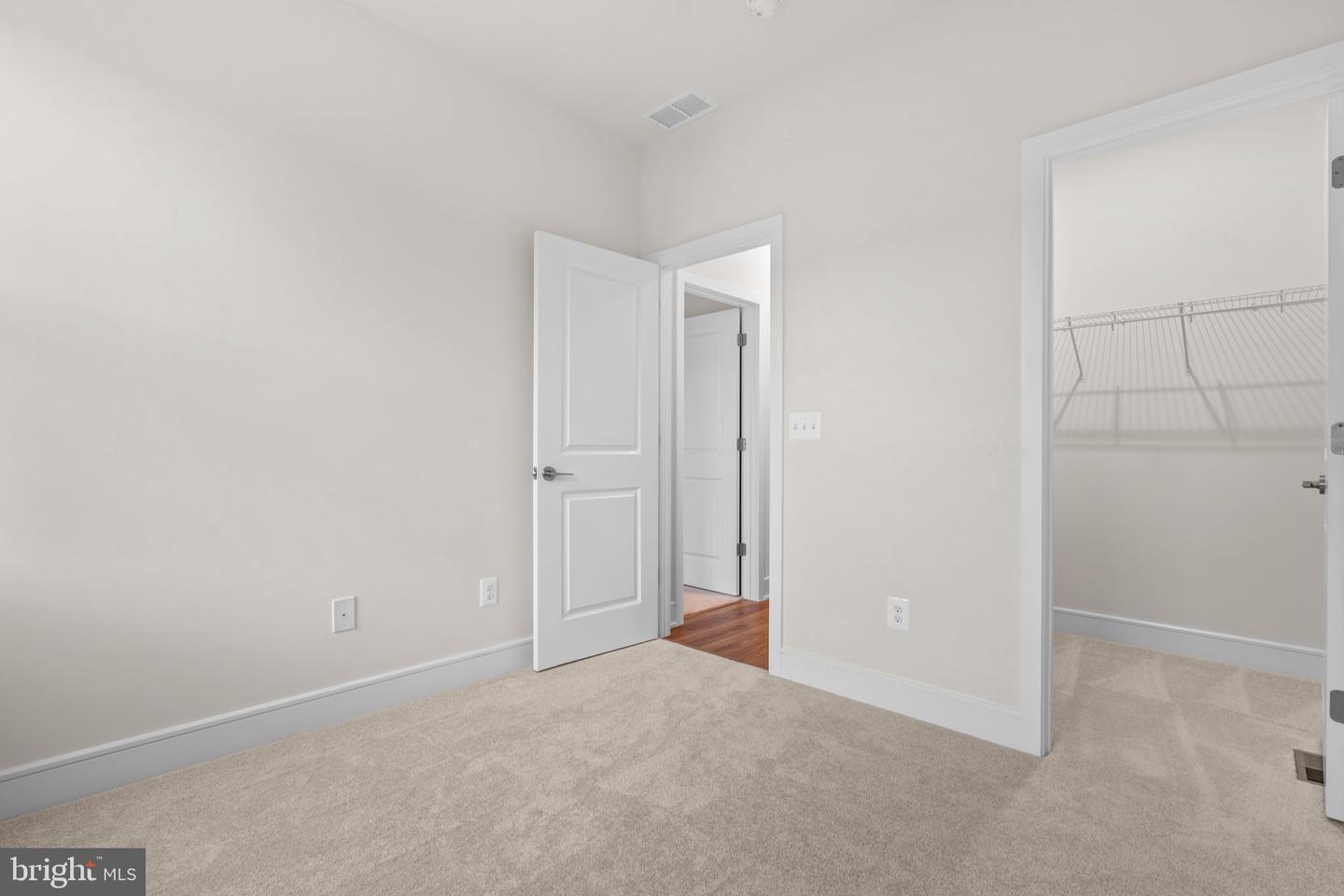 23062 SOARING HEIGHTS TER, ASHBURN, Virginia 20148, 3 Bedrooms Bedrooms, ,2 BathroomsBathrooms,Residential,For sale,23062 SOARING HEIGHTS TER,VALO2097786 MLS # VALO2097786