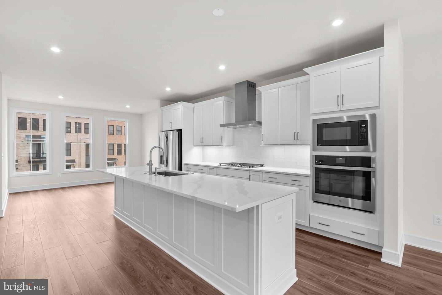 23062 SOARING HEIGHTS TER, ASHBURN, Virginia 20148, 3 Bedrooms Bedrooms, ,2 BathroomsBathrooms,Residential,For sale,23062 SOARING HEIGHTS TER,VALO2097786 MLS # VALO2097786