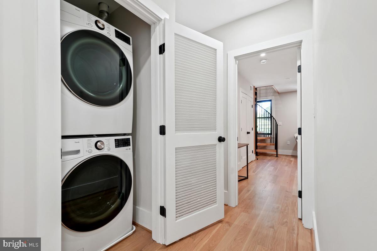 4214 14TH ST NW, WASHINGTON, District Of Columbia 20011, 5 Bedrooms Bedrooms, ,4 BathroomsBathrooms,Residential,For sale,4214 14TH ST NW,DCDC2202404 MLS # DCDC2202404