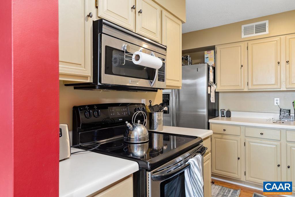 3211 NORTH RIDGE CONDOS, WINTERGREEN RESORT, Virginia 22967, 2 Bedrooms Bedrooms, ,2 BathroomsBathrooms,Residential,For sale,3211 NORTH RIDGE CONDOS,664953 MLS # 664953