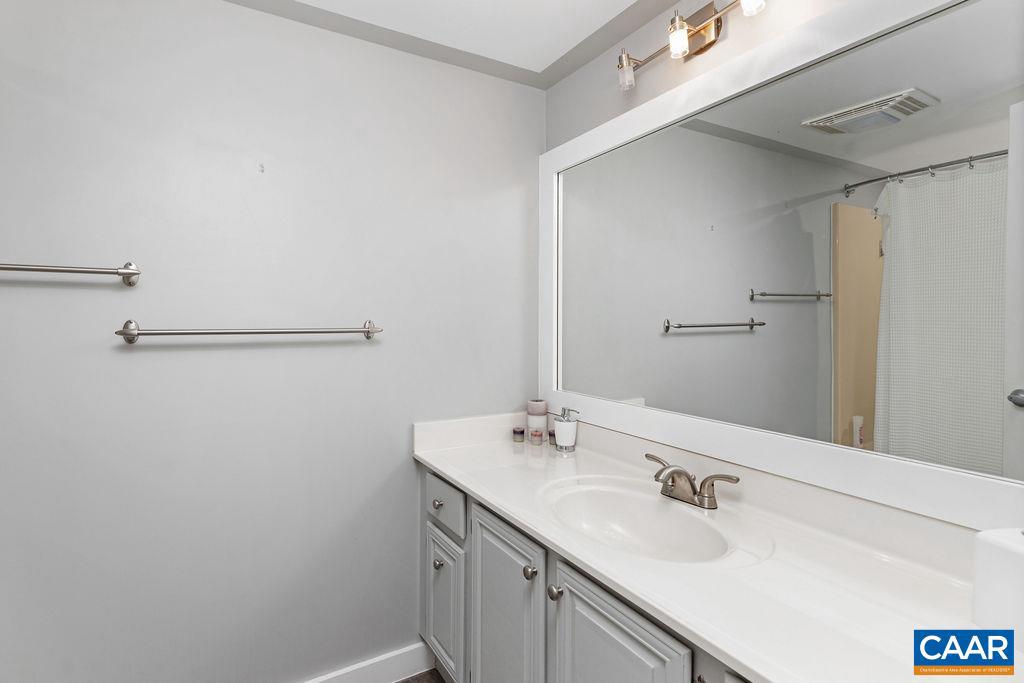 3211 NORTH RIDGE CONDOS, WINTERGREEN RESORT, Virginia 22967, 2 Bedrooms Bedrooms, ,2 BathroomsBathrooms,Residential,For sale,3211 NORTH RIDGE CONDOS,664953 MLS # 664953