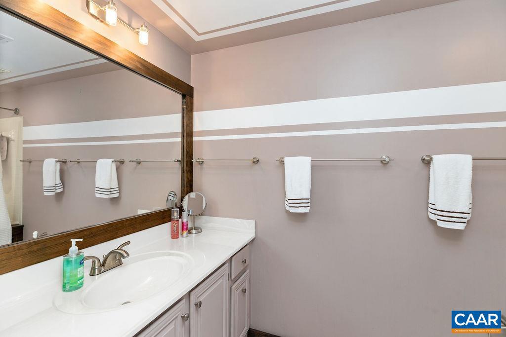 3211 NORTH RIDGE CONDOS, WINTERGREEN RESORT, Virginia 22967, 2 Bedrooms Bedrooms, ,2 BathroomsBathrooms,Residential,For sale,3211 NORTH RIDGE CONDOS,664953 MLS # 664953