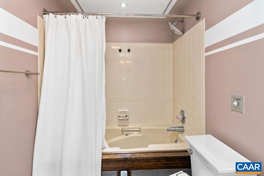3211 NORTH RIDGE CONDOS, WINTERGREEN RESORT, Virginia 22967, 2 Bedrooms Bedrooms, ,2 BathroomsBathrooms,Residential,For sale,3211 NORTH RIDGE CONDOS,664953 MLS # 664953