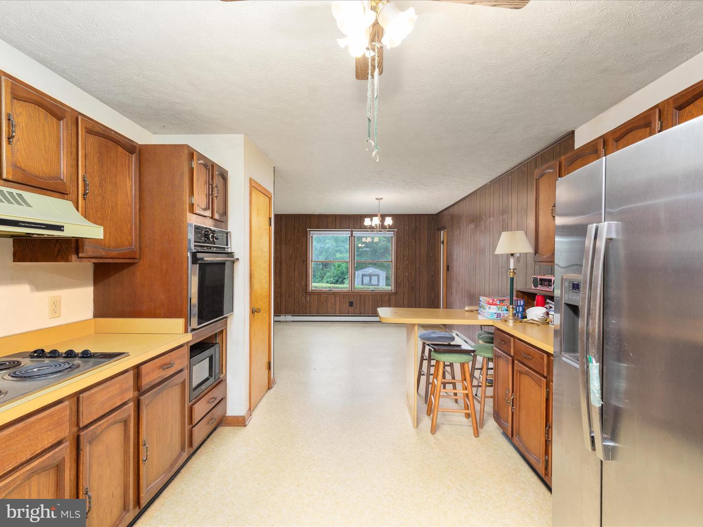 717 W LOCUST ST, WOODSTOCK, Virginia 22664, 3 Bedrooms Bedrooms, ,2 BathroomsBathrooms,Residential,For sale,717 W LOCUST ST,VASH2011570 MLS # VASH2011570