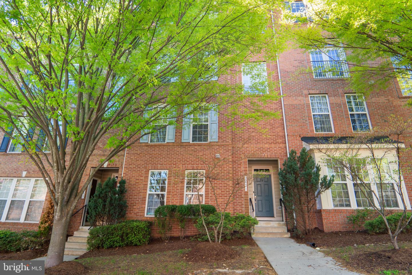 2671 SHEFFIELD HILL WAY, WOODBRIDGE, Virginia 22191, 2 Bedrooms Bedrooms, ,2 BathroomsBathrooms,Residential,For sale,2671 SHEFFIELD HILL WAY,VAPW2095534 MLS # VAPW2095534