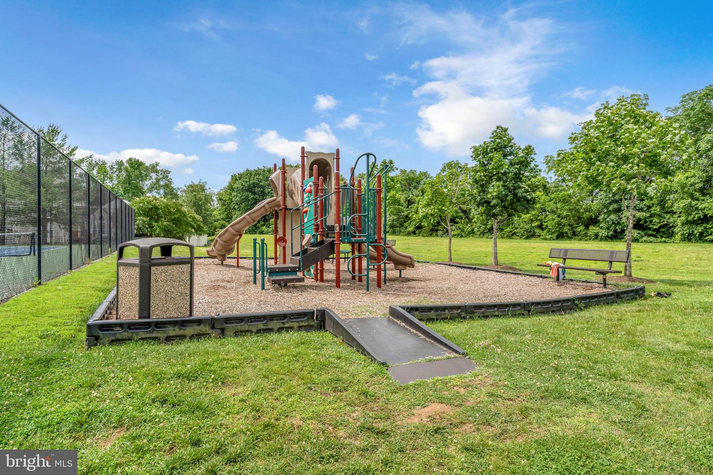 5194 LONGBOW RD, KING GEORGE, Virginia 22485, 4 Bedrooms Bedrooms, ,3 BathroomsBathrooms,Residential,For sale,5194 LONGBOW RD,VAKG2006472 MLS # VAKG2006472