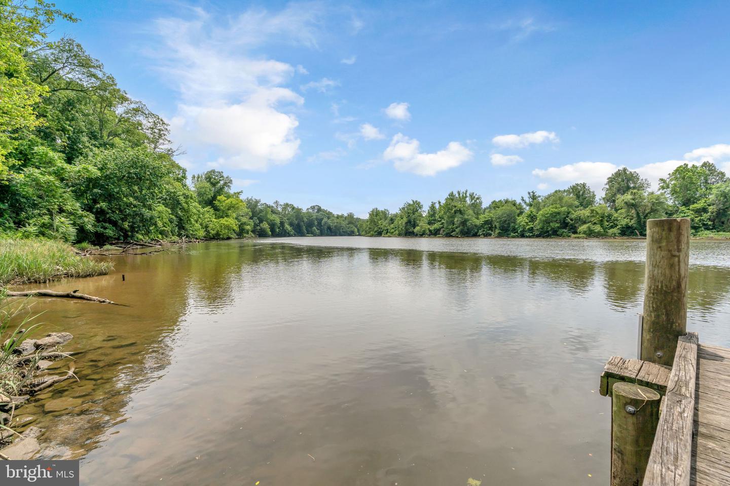 5194 LONGBOW RD, KING GEORGE, Virginia 22485, 4 Bedrooms Bedrooms, ,3 BathroomsBathrooms,Residential,For sale,5194 LONGBOW RD,VAKG2006472 MLS # VAKG2006472