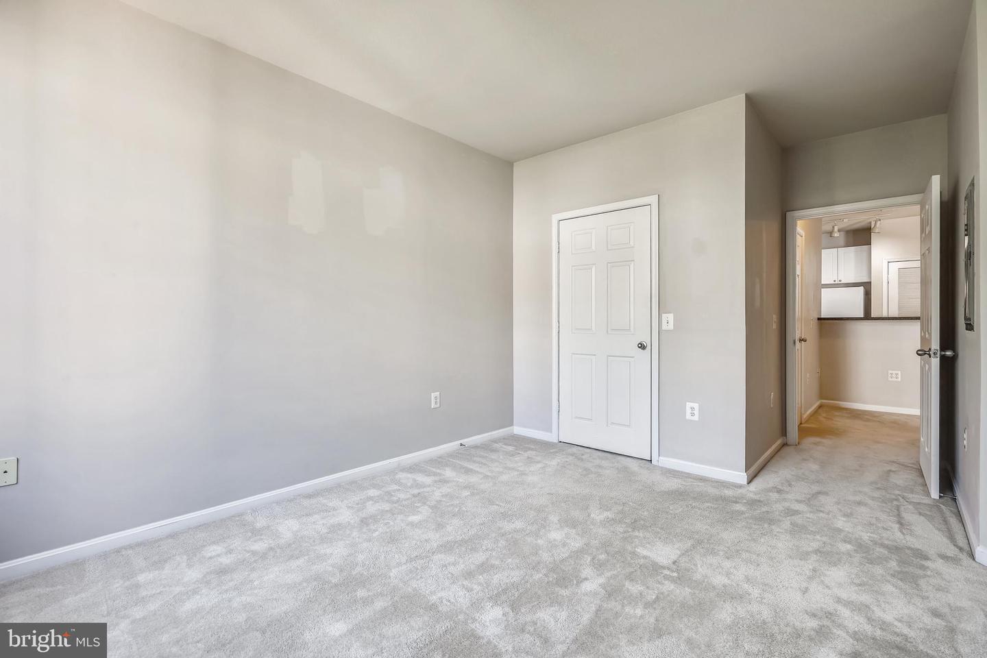9486 VIRGINIA CENTER BLVD #316, VIENNA, Virginia 22181, 1 Bedroom Bedrooms, ,1 BathroomBathrooms,Residential,For sale,9486 VIRGINIA CENTER BLVD #316,VAFX2243152 MLS # VAFX2243152
