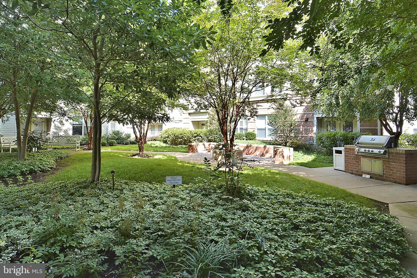 9486 VIRGINIA CENTER BLVD #316, VIENNA, Virginia 22181, 1 Bedroom Bedrooms, ,1 BathroomBathrooms,Residential,For sale,9486 VIRGINIA CENTER BLVD #316,VAFX2243152 MLS # VAFX2243152