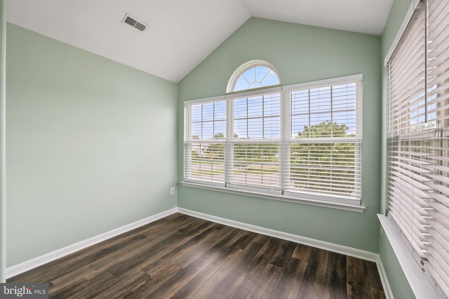 44138 ALLDERWOOD TER, ASHBURN, Virginia 20147, 4 Bedrooms Bedrooms, ,3 BathroomsBathrooms,Residential,For sale,44138 ALLDERWOOD TER,VALO2097840 MLS # VALO2097840