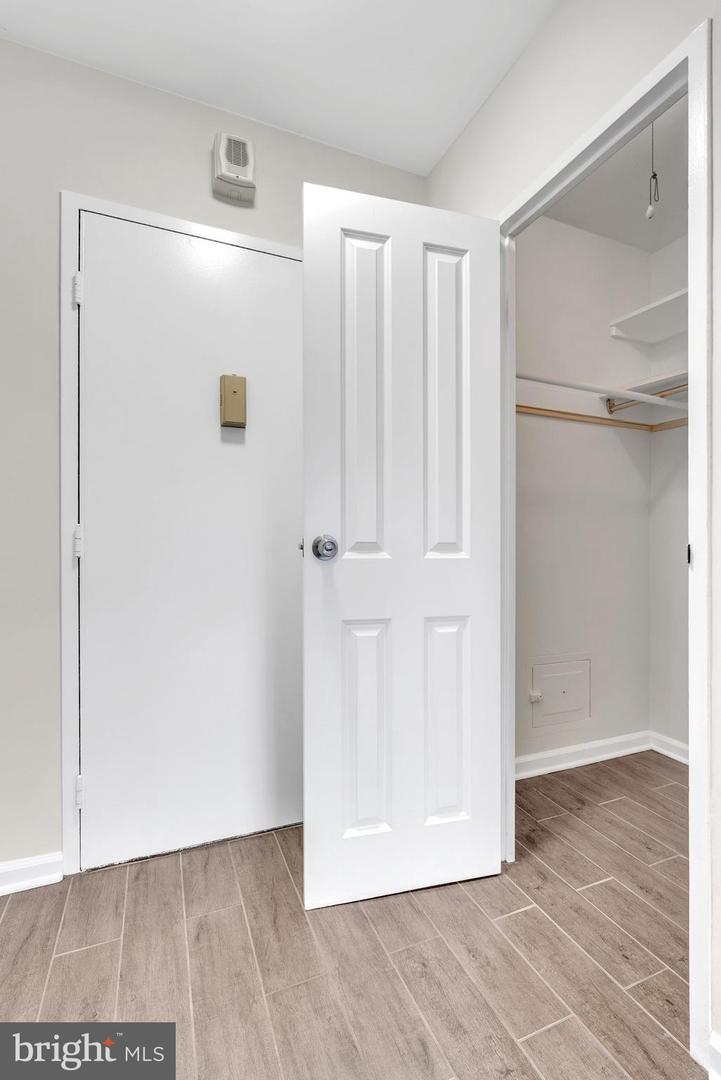 4201 CATHEDRAL AVE NW #918W, WASHINGTON, District Of Columbia 20016, 1 Bedroom Bedrooms, ,1 BathroomBathrooms,Residential,For sale,4201 CATHEDRAL AVE NW #918W,DCDC2202498 MLS # DCDC2202498
