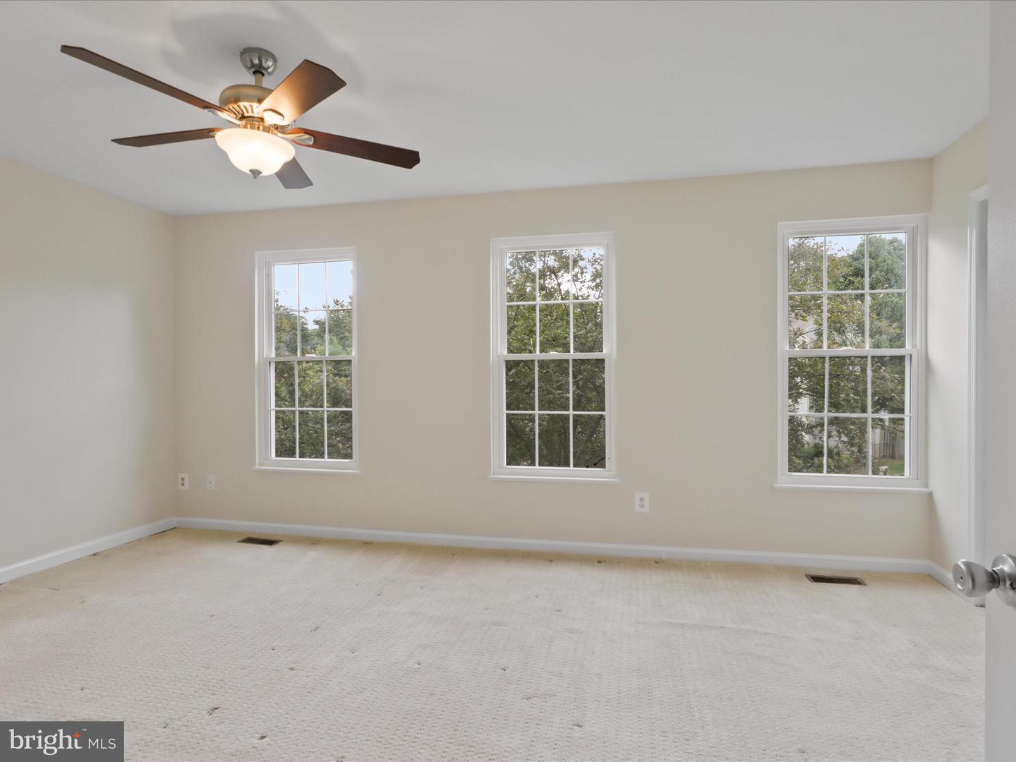 10612 WINFIELD LOOP, MANASSAS, Virginia 20109, 4 Bedrooms Bedrooms, ,3 BathroomsBathrooms,Residential,For sale,10612 WINFIELD LOOP,VAPW2095544 MLS # VAPW2095544