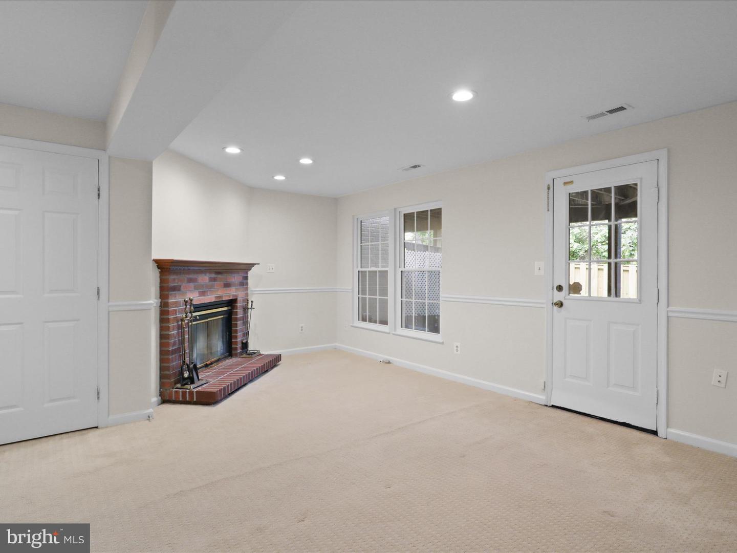 10612 WINFIELD LOOP, MANASSAS, Virginia 20109, 4 Bedrooms Bedrooms, ,3 BathroomsBathrooms,Residential,For sale,10612 WINFIELD LOOP,VAPW2095544 MLS # VAPW2095544