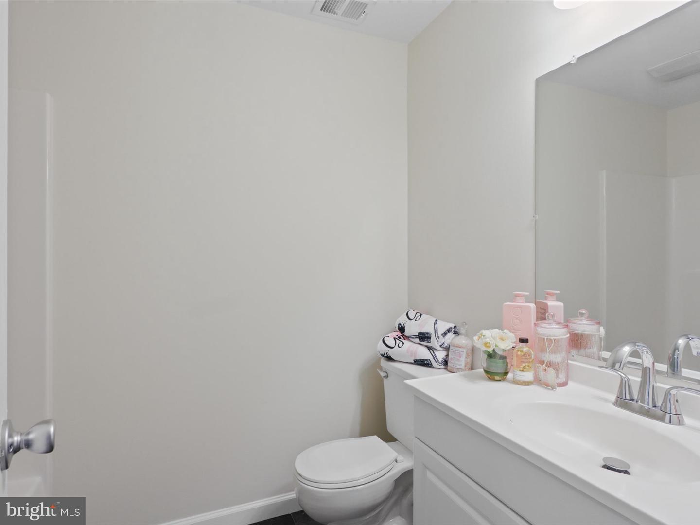 10612 WINFIELD LOOP, MANASSAS, Virginia 20109, 4 Bedrooms Bedrooms, ,3 BathroomsBathrooms,Residential,For sale,10612 WINFIELD LOOP,VAPW2095544 MLS # VAPW2095544