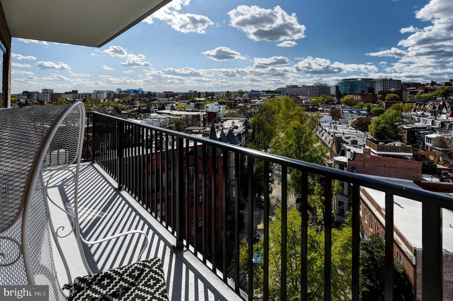 1816 NEW HAMPSHIRE AVE NW #909, WASHINGTON, District Of Columbia 20009, 1 Bedroom Bedrooms, ,1 BathroomBathrooms,Residential,For sale,1816 NEW HAMPSHIRE AVE NW #909,DCDC2191472 MLS # DCDC2191472