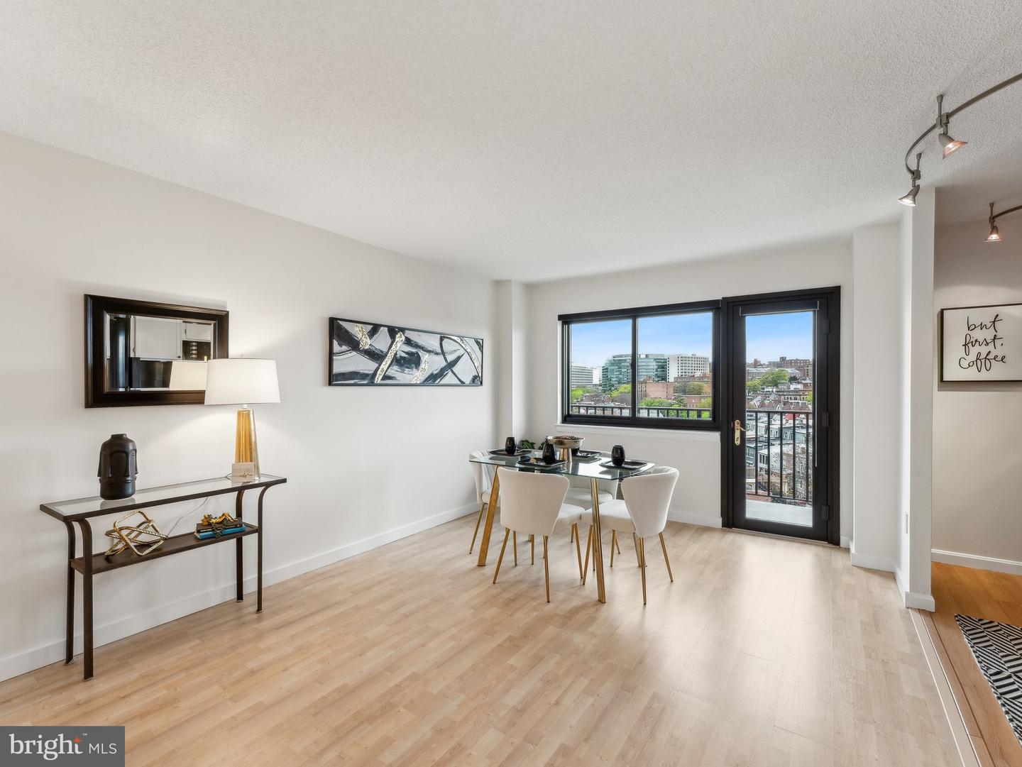 1816 NEW HAMPSHIRE AVE NW #909, WASHINGTON, District Of Columbia 20009, 1 Bedroom Bedrooms, ,1 BathroomBathrooms,Residential,For sale,1816 NEW HAMPSHIRE AVE NW #909,DCDC2191472 MLS # DCDC2191472