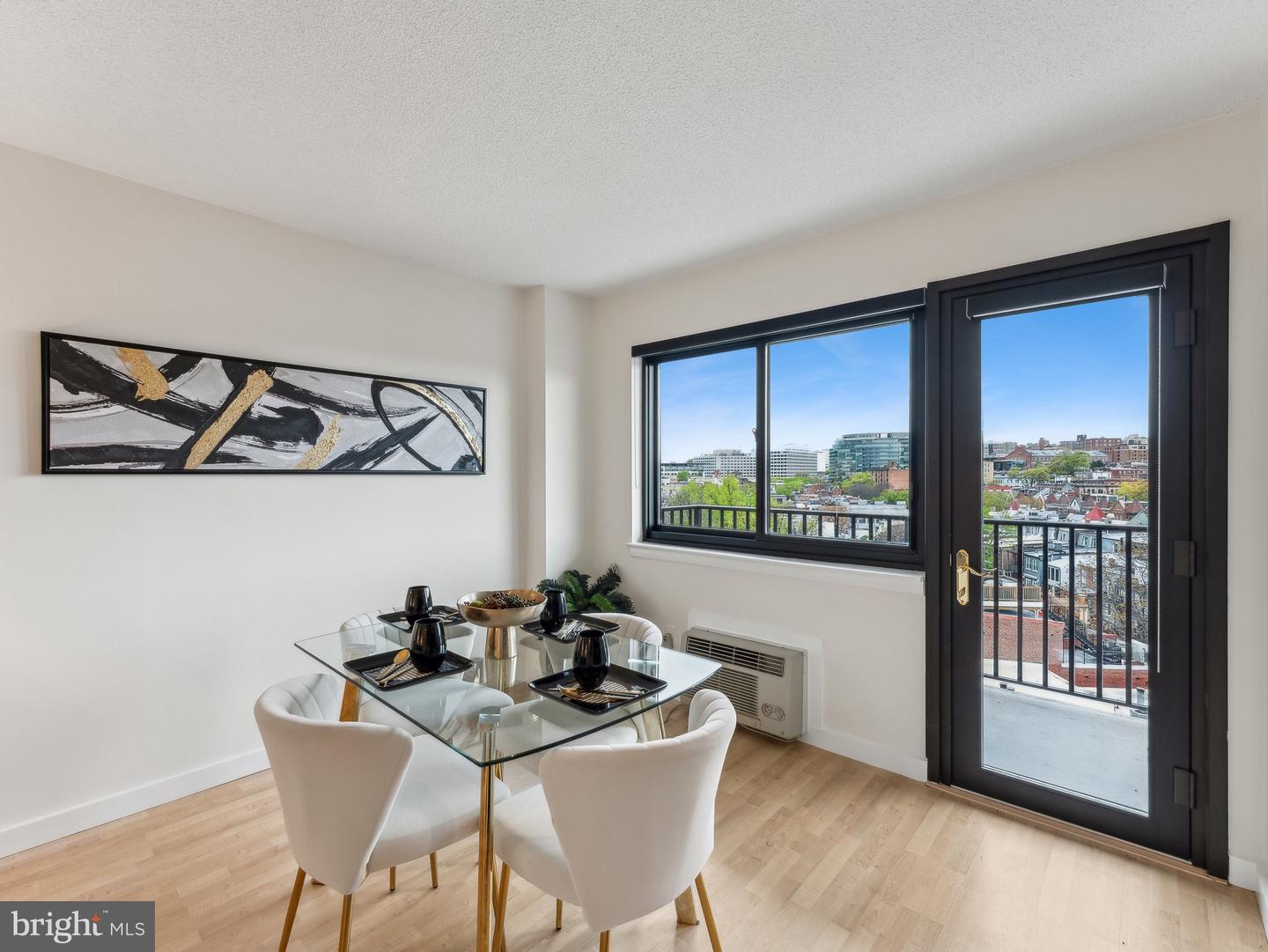 1816 NEW HAMPSHIRE AVE NW #909, WASHINGTON, District Of Columbia 20009, 1 Bedroom Bedrooms, ,1 BathroomBathrooms,Residential,For sale,1816 NEW HAMPSHIRE AVE NW #909,DCDC2191472 MLS # DCDC2191472