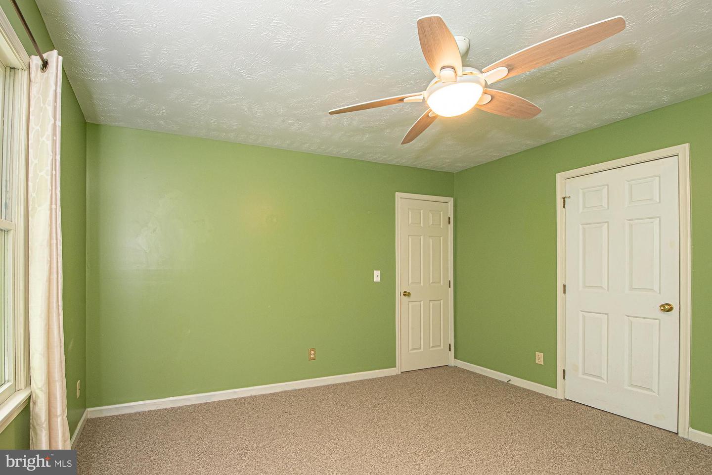 302 PARKSIDE RD, LINDEN, Virginia 22642, 3 Bedrooms Bedrooms, ,2 BathroomsBathrooms,Residential,For sale,302 PARKSIDE RD,VAWR2010800 MLS # VAWR2010800
