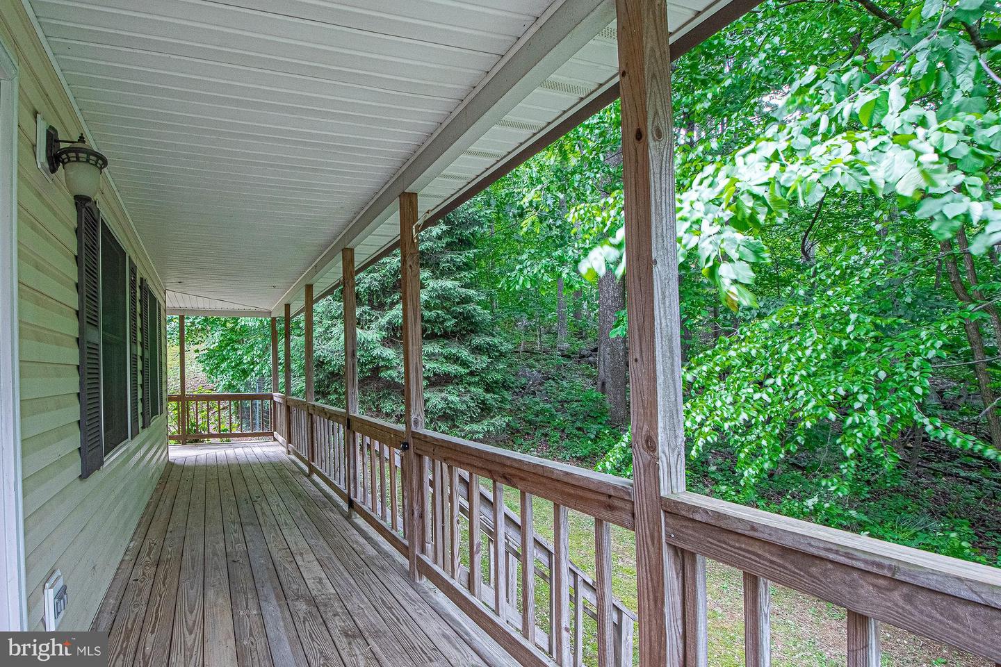 302 PARKSIDE RD, LINDEN, Virginia 22642, 3 Bedrooms Bedrooms, ,2 BathroomsBathrooms,Residential,For sale,302 PARKSIDE RD,VAWR2010800 MLS # VAWR2010800