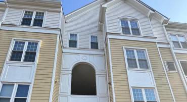 2109 HIGHCOURT LN #203, HERNDON, Virginia 20170, 2 Bedrooms Bedrooms, ,2 BathroomsBathrooms,Residential,For sale,2109 HIGHCOURT LN #203,VAFX2233206 MLS # VAFX2233206