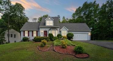 4117 DARTMOOR CT, FREDERICKSBURG, Virginia 22408, 4 Bedrooms Bedrooms, ,3 BathroomsBathrooms,Residential,For sale,4117 DARTMOOR CT,VASP2032196 MLS # VASP2032196