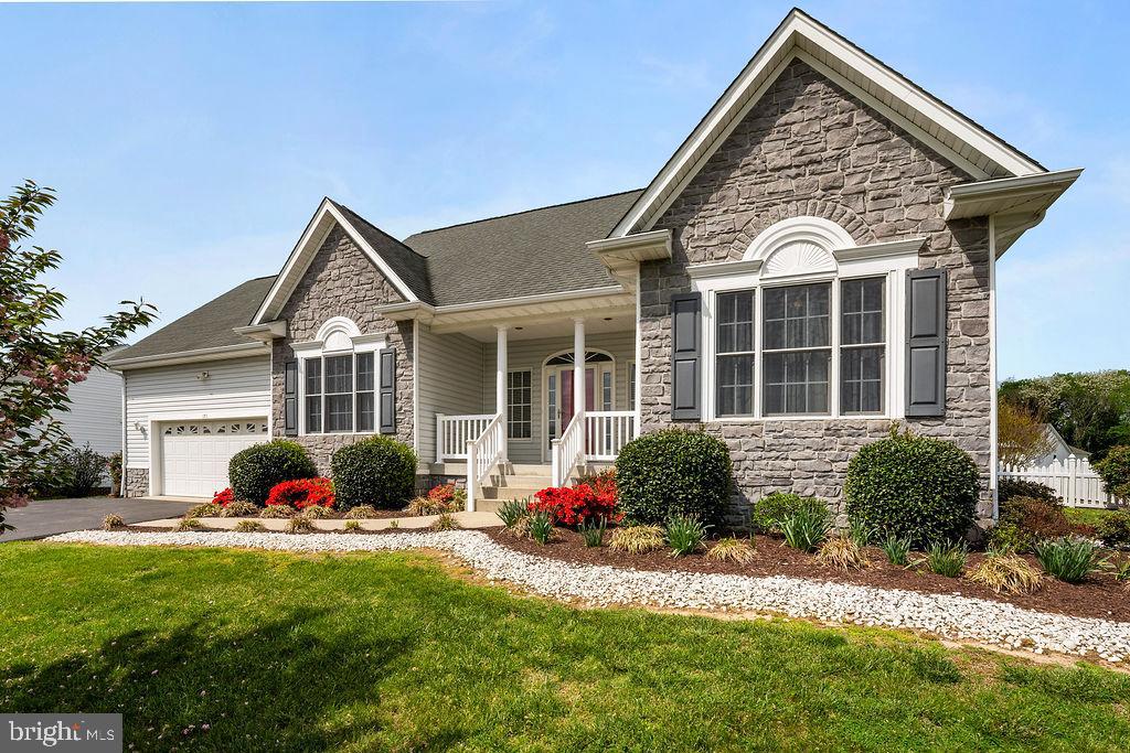 172 MEADOW LN, BOWLING GREEN, Virginia 22427, 3 Bedrooms Bedrooms, ,2 BathroomsBathrooms,Residential,For sale,172 MEADOW LN,VACV2008032 MLS # VACV2008032