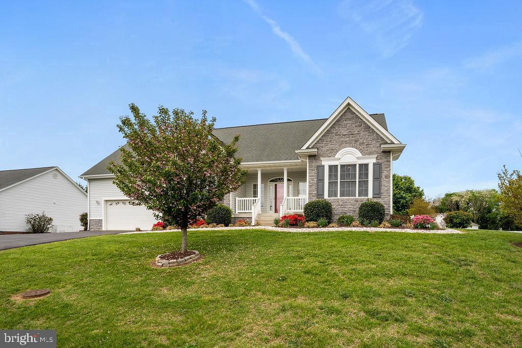172 MEADOW LN, BOWLING GREEN, Virginia 22427, 3 Bedrooms Bedrooms, ,2 BathroomsBathrooms,Residential,For sale,172 MEADOW LN,VACV2008032 MLS # VACV2008032