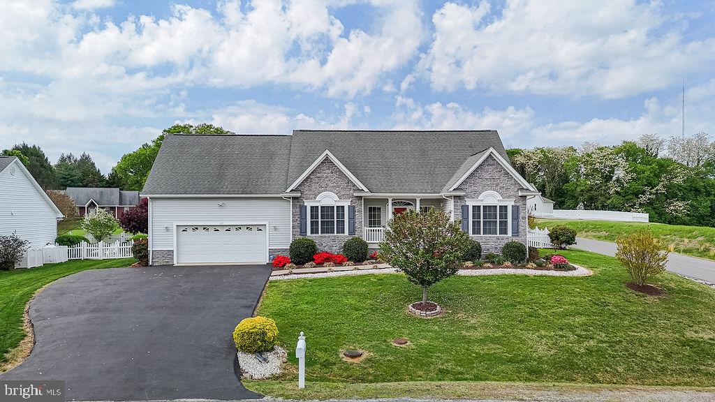172 MEADOW LN, BOWLING GREEN, Virginia 22427, 3 Bedrooms Bedrooms, ,2 BathroomsBathrooms,Residential,For sale,172 MEADOW LN,VACV2008032 MLS # VACV2008032