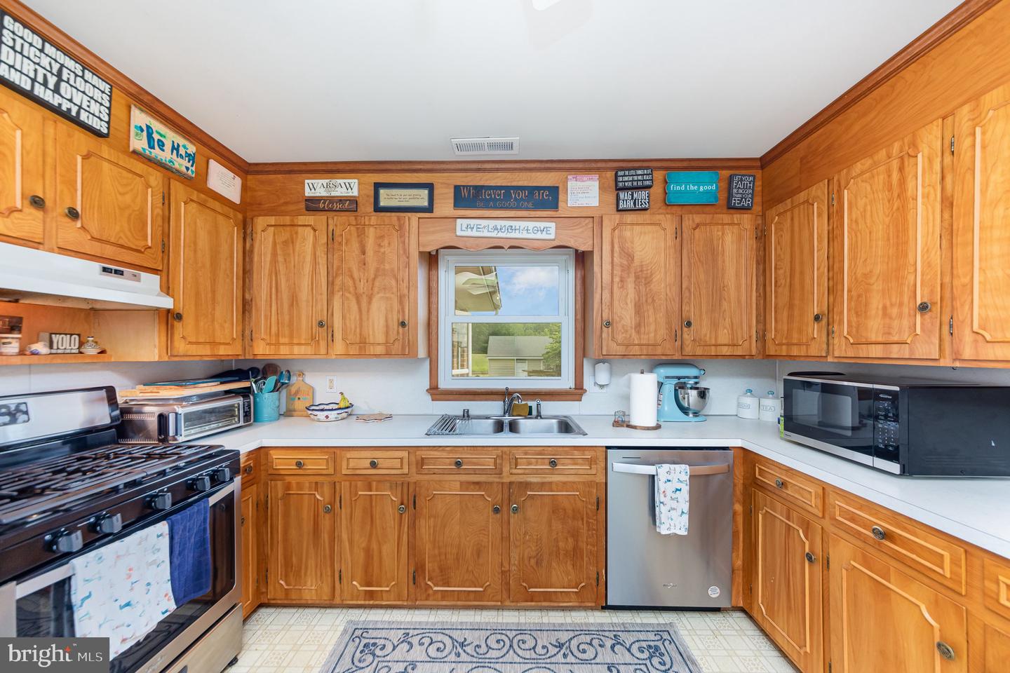 24065 KINGS, WARSAW, Virginia 22572, 3 Bedrooms Bedrooms, 6 Rooms Rooms,2 BathroomsBathrooms,Residential,For sale,24065 KINGS,VAWE2008782 MLS # VAWE2008782