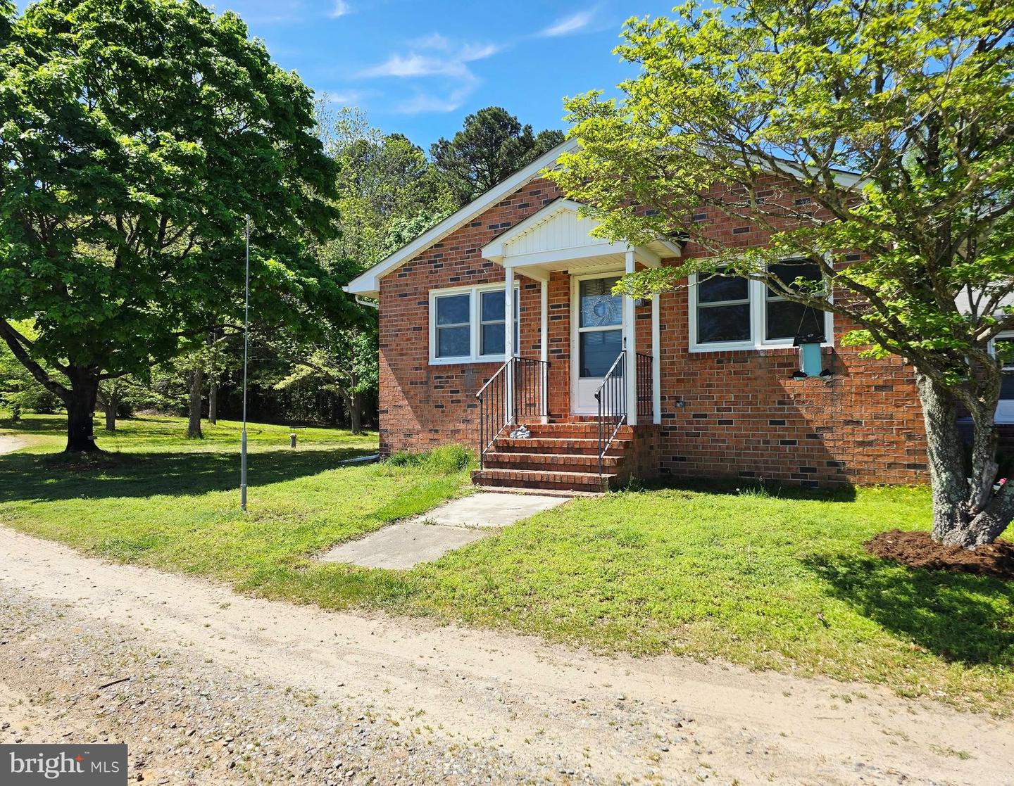 24065 KINGS, WARSAW, Virginia 22572, 3 Bedrooms Bedrooms, 6 Rooms Rooms,2 BathroomsBathrooms,Residential,For sale,24065 KINGS,VAWE2008782 MLS # VAWE2008782