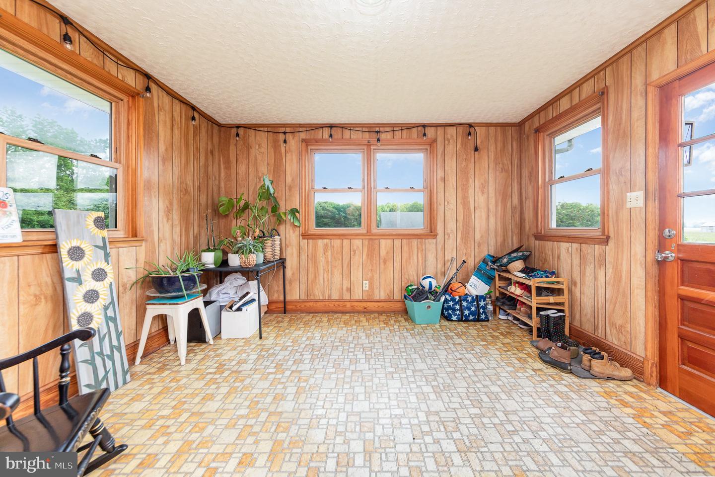 24065 KINGS, WARSAW, Virginia 22572, 3 Bedrooms Bedrooms, 6 Rooms Rooms,2 BathroomsBathrooms,Residential,For sale,24065 KINGS,VAWE2008782 MLS # VAWE2008782