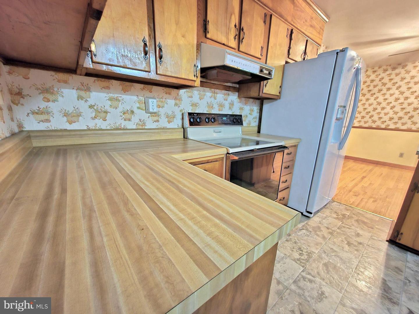671 FOX DR, WINCHESTER, Virginia 22603, 3 Bedrooms Bedrooms, ,1 BathroomBathrooms,Residential,For sale,671 FOX DR,VAFV2034094 MLS # VAFV2034094