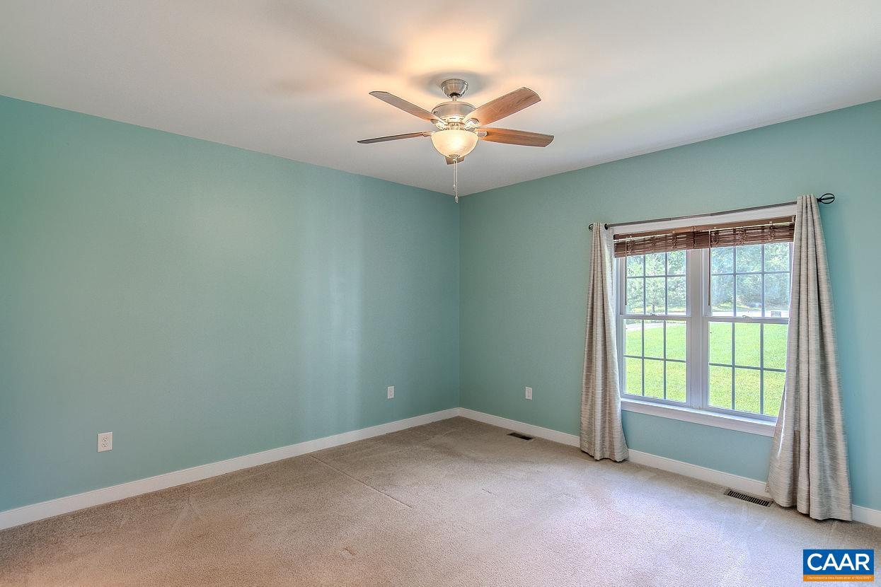 5001 HUNTERS MEADOW PL, RICHMOND, Virginia 23231, 3 Bedrooms Bedrooms, ,2 BathroomsBathrooms,Residential,For sale,5001 HUNTERS MEADOW PL,664641 MLS # 664641
