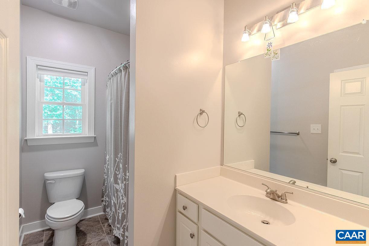 5001 HUNTERS MEADOW PL, RICHMOND, Virginia 23231, 3 Bedrooms Bedrooms, ,2 BathroomsBathrooms,Residential,For sale,5001 HUNTERS MEADOW PL,664641 MLS # 664641