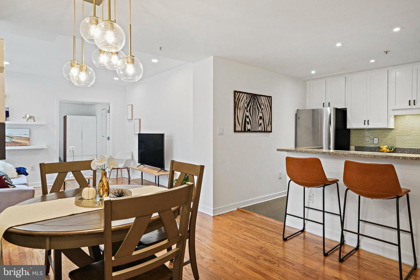 1445 N ST NW #205, WASHINGTON, District Of Columbia 20005, 2 Bedrooms Bedrooms, ,1 BathroomBathrooms,Residential,For sale,1445 N ST NW #205,DCDC2201170 MLS # DCDC2201170