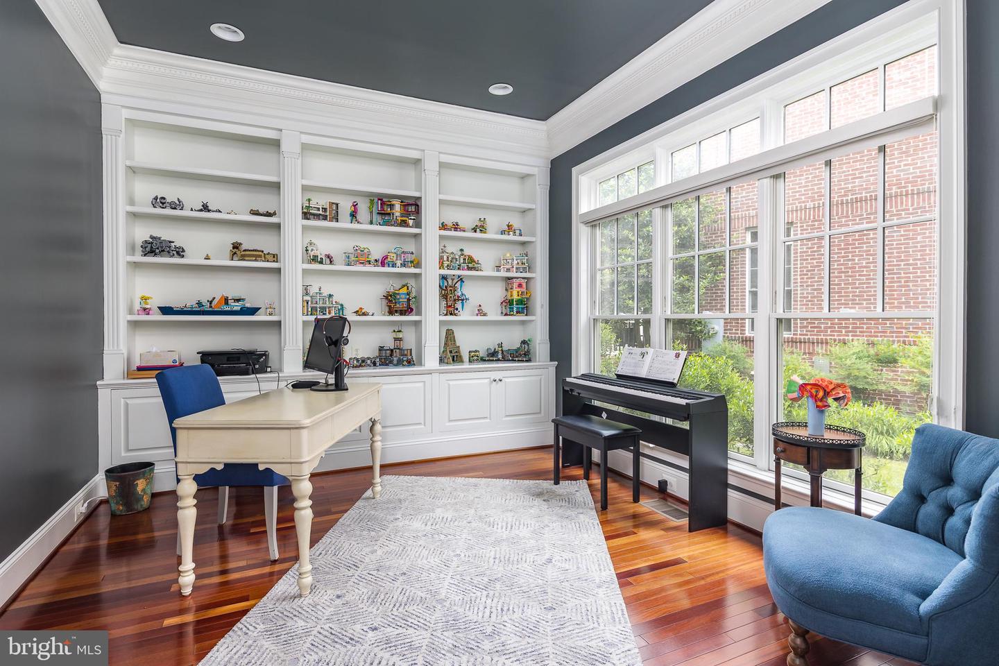 2153 ROYAL LODGE DR, FALLS CHURCH, Virginia 22043, 5 Bedrooms Bedrooms, 15 Rooms Rooms,4 BathroomsBathrooms,Residential,For sale,2153 ROYAL LODGE DR,VAFX2241712 MLS # VAFX2241712