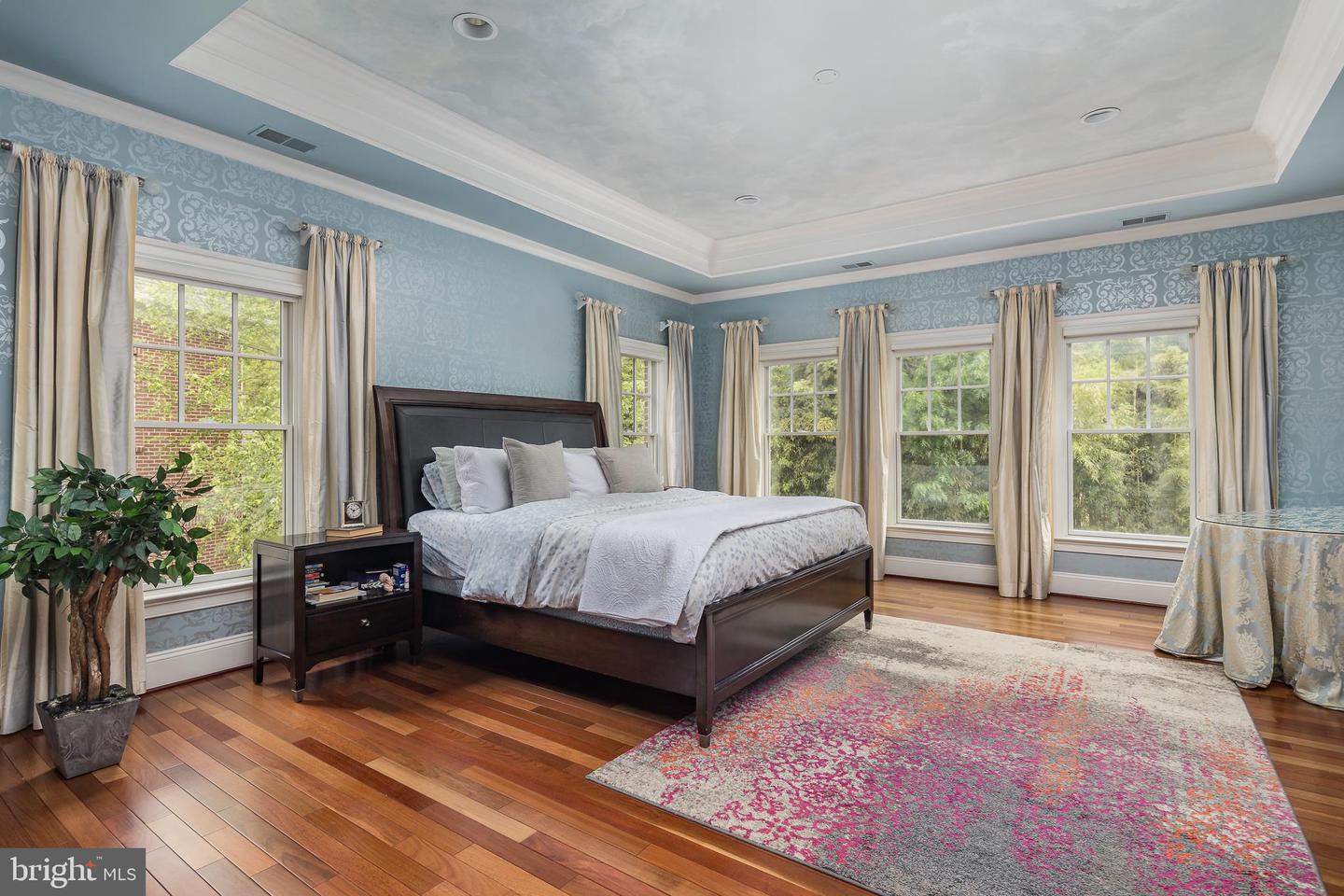2153 ROYAL LODGE DR, FALLS CHURCH, Virginia 22043, 5 Bedrooms Bedrooms, 15 Rooms Rooms,4 BathroomsBathrooms,Residential,For sale,2153 ROYAL LODGE DR,VAFX2241712 MLS # VAFX2241712