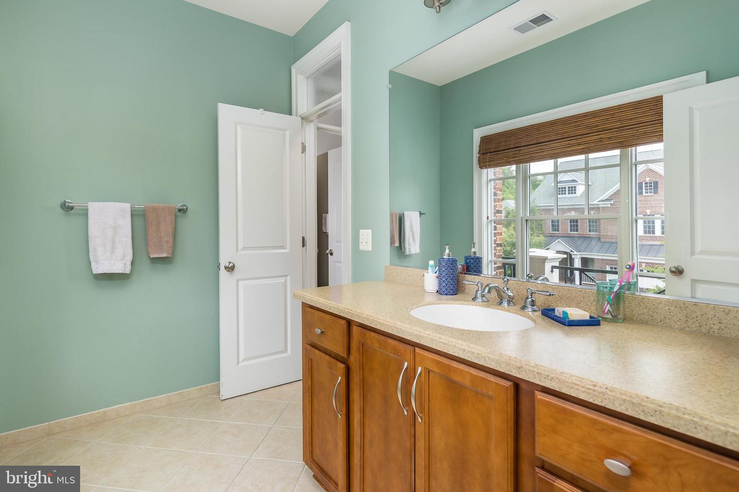 2153 ROYAL LODGE DR, FALLS CHURCH, Virginia 22043, 5 Bedrooms Bedrooms, 15 Rooms Rooms,4 BathroomsBathrooms,Residential,For sale,2153 ROYAL LODGE DR,VAFX2241712 MLS # VAFX2241712