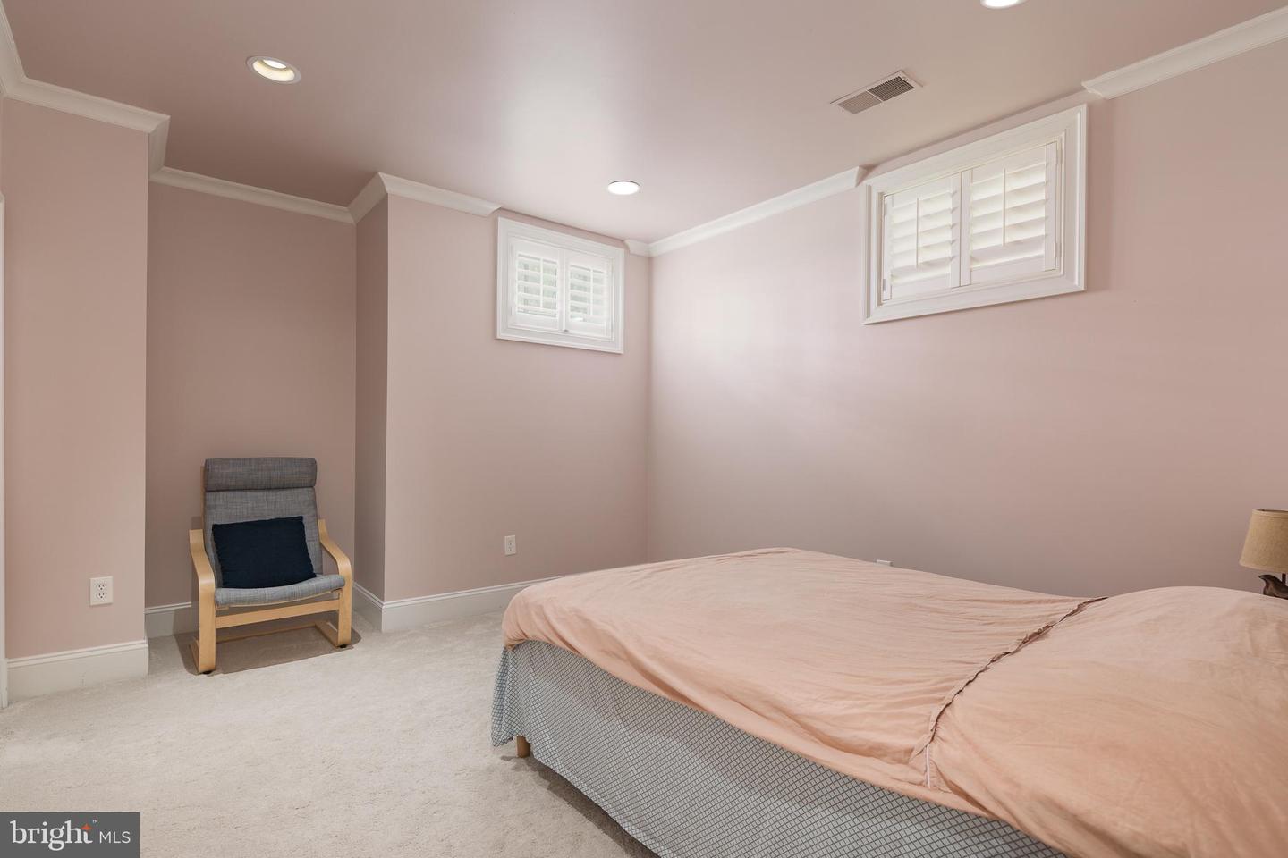 2153 ROYAL LODGE DR, FALLS CHURCH, Virginia 22043, 5 Bedrooms Bedrooms, 15 Rooms Rooms,4 BathroomsBathrooms,Residential,For sale,2153 ROYAL LODGE DR,VAFX2241712 MLS # VAFX2241712