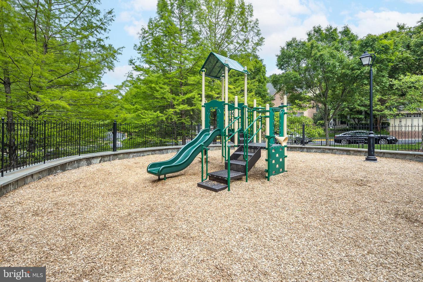 2153 ROYAL LODGE DR, FALLS CHURCH, Virginia 22043, 5 Bedrooms Bedrooms, 15 Rooms Rooms,4 BathroomsBathrooms,Residential,For sale,2153 ROYAL LODGE DR,VAFX2241712 MLS # VAFX2241712