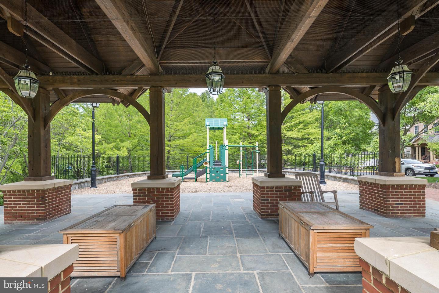 2153 ROYAL LODGE DR, FALLS CHURCH, Virginia 22043, 5 Bedrooms Bedrooms, 15 Rooms Rooms,4 BathroomsBathrooms,Residential,For sale,2153 ROYAL LODGE DR,VAFX2241712 MLS # VAFX2241712