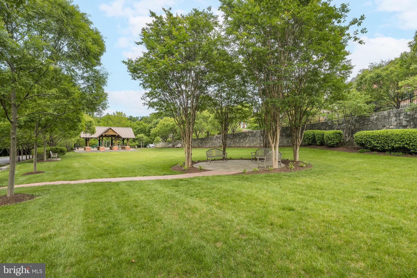 2153 ROYAL LODGE DR, FALLS CHURCH, Virginia 22043, 5 Bedrooms Bedrooms, 15 Rooms Rooms,4 BathroomsBathrooms,Residential,For sale,2153 ROYAL LODGE DR,VAFX2241712 MLS # VAFX2241712