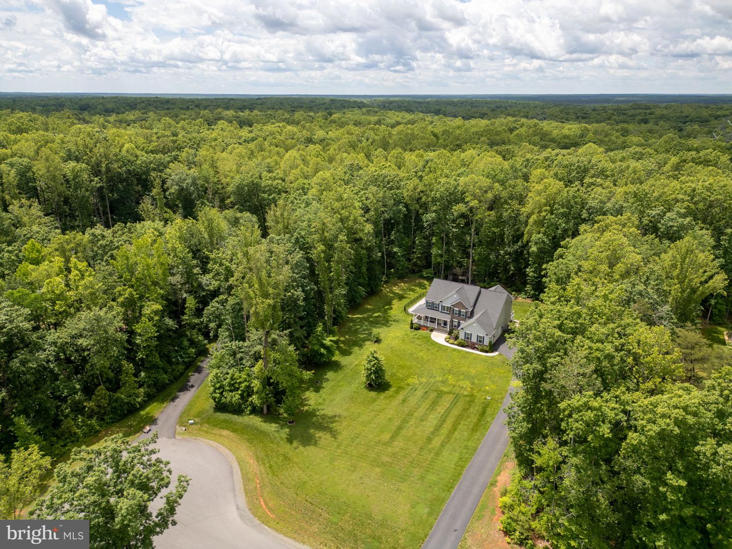 101 RICHWOOD CV, FREDERICKSBURG, Virginia 22406, 4 Bedrooms Bedrooms, ,4 BathroomsBathrooms,Residential,For sale,101 RICHWOOD CV,VAST2038962 MLS # VAST2038962