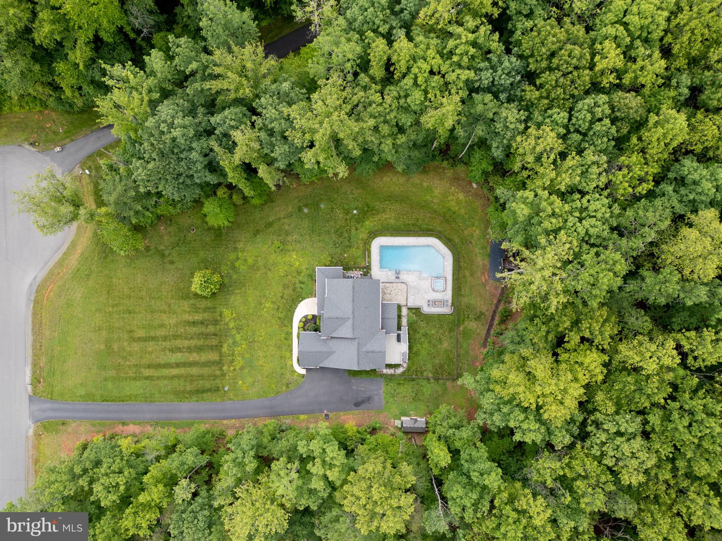 101 RICHWOOD CV, FREDERICKSBURG, Virginia 22406, 4 Bedrooms Bedrooms, ,4 BathroomsBathrooms,Residential,For sale,101 RICHWOOD CV,VAST2038962 MLS # VAST2038962